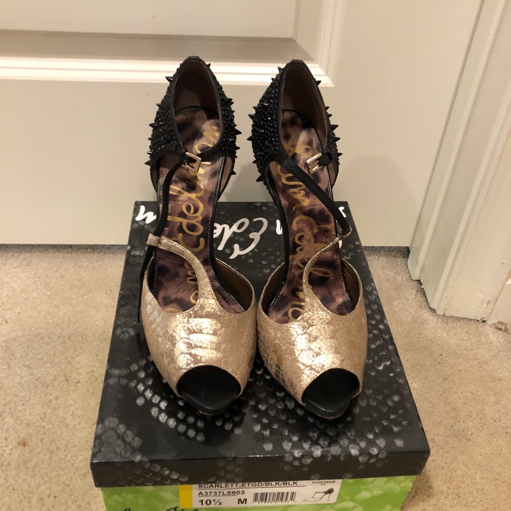 Black and gold T strap heels